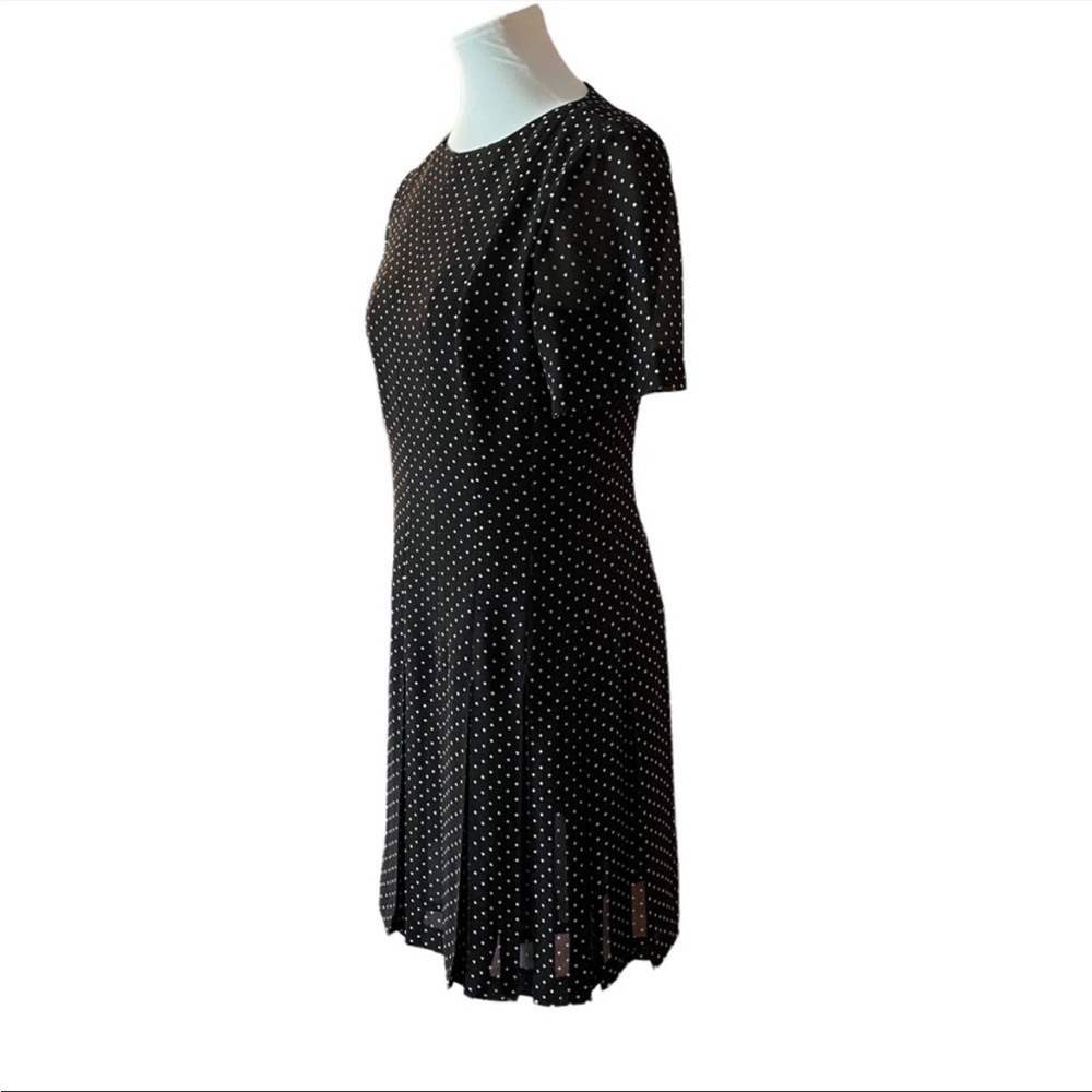 🐝🐝🐝CYNTHIA HOWIE DRESS🐝🐝🐝 - Picture 2 of 5
